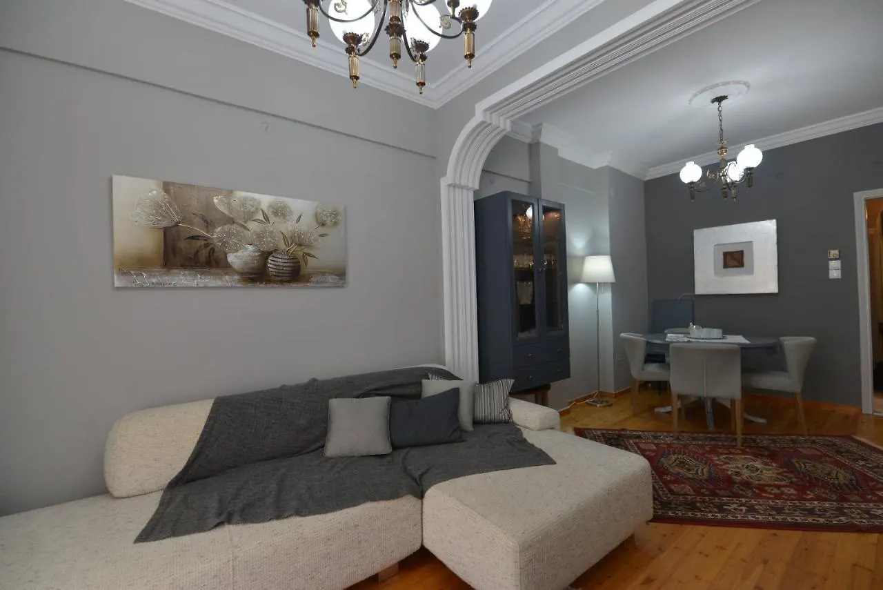 5Stars In Historical Center Apartment Salonic
